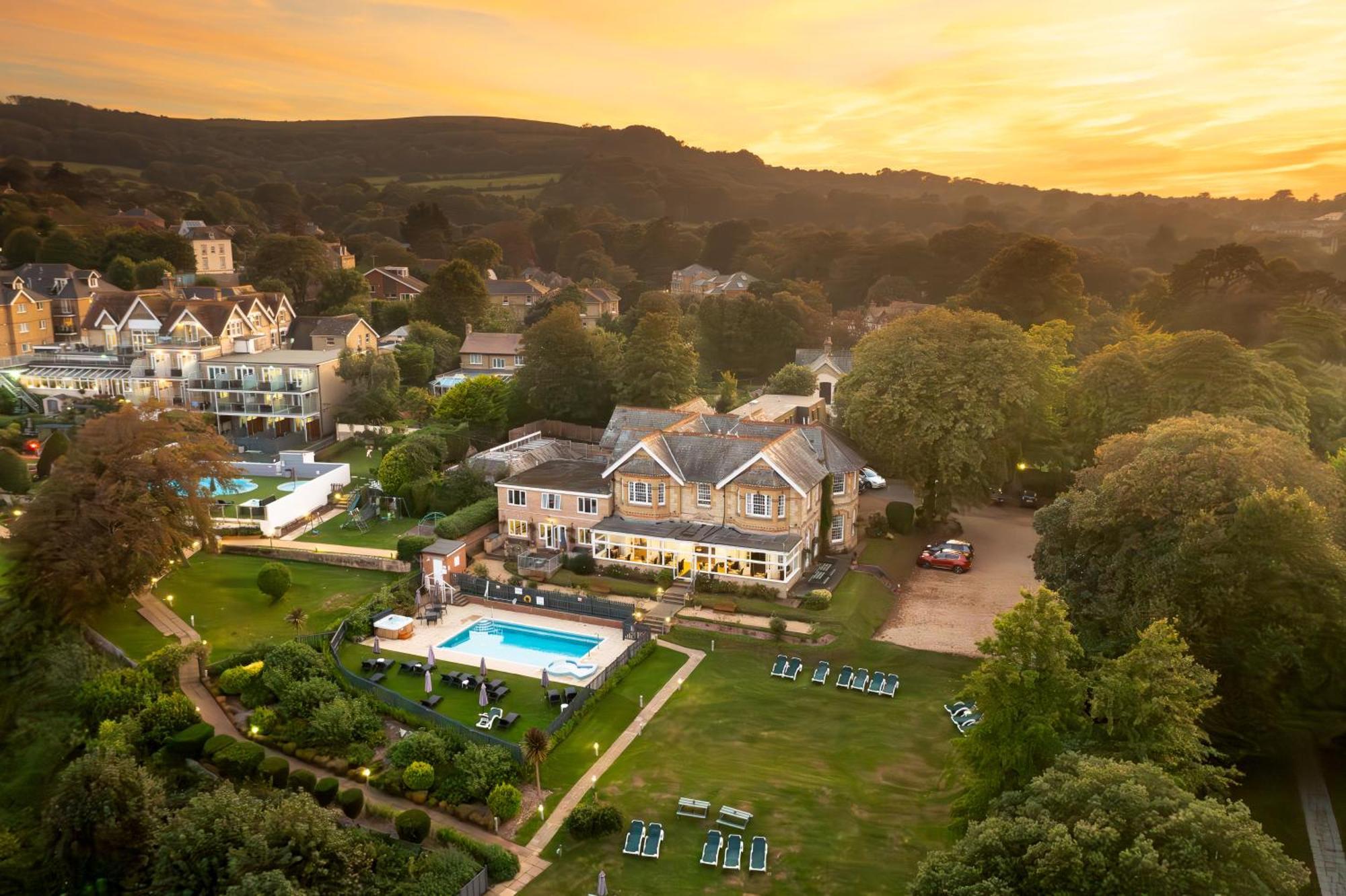 Luccombe Manor Country House Hotel Shanklin Exterior photo