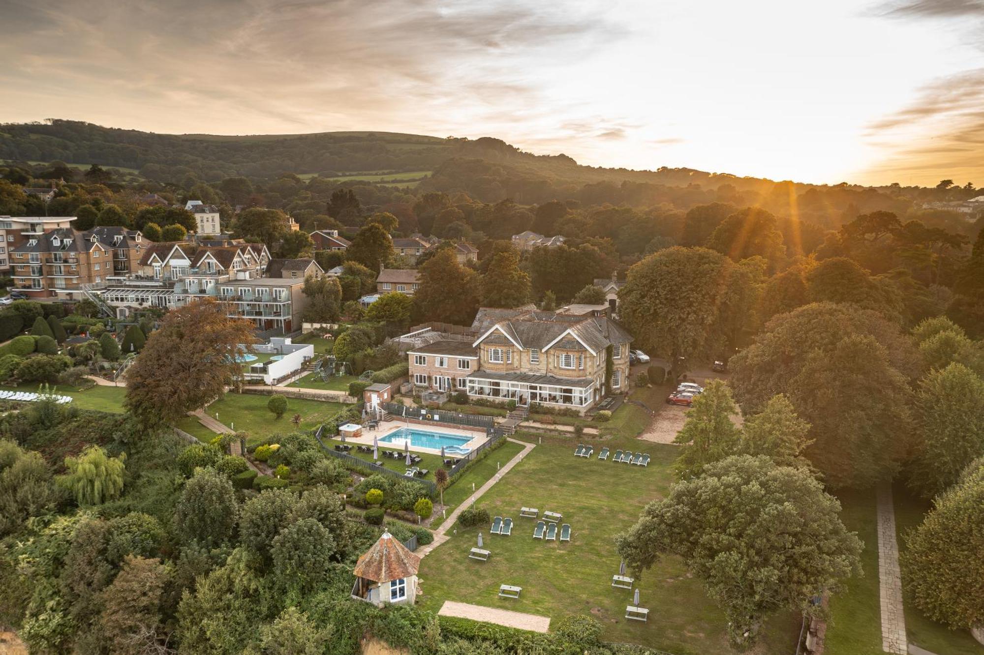 Luccombe Manor Country House Hotel Shanklin Exterior photo