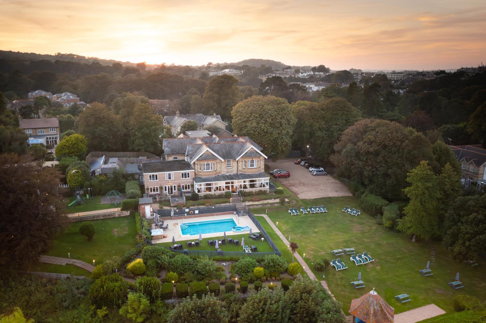 Luccombe Manor Country House Hotel Shanklin Exterior photo